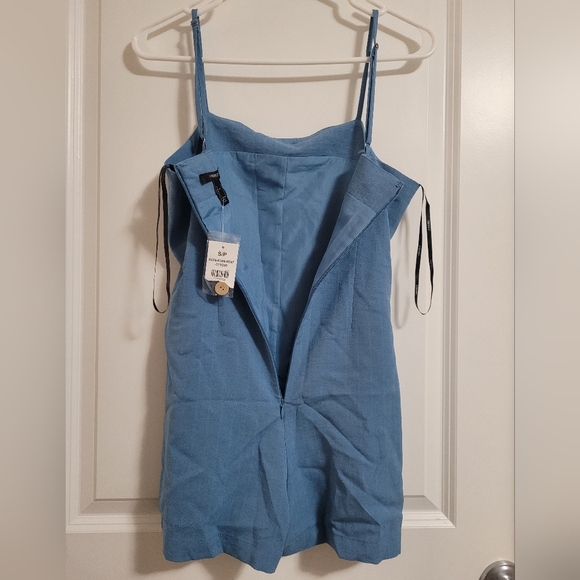 NWT Forever 21 Romper size small - Picture 6 of 7